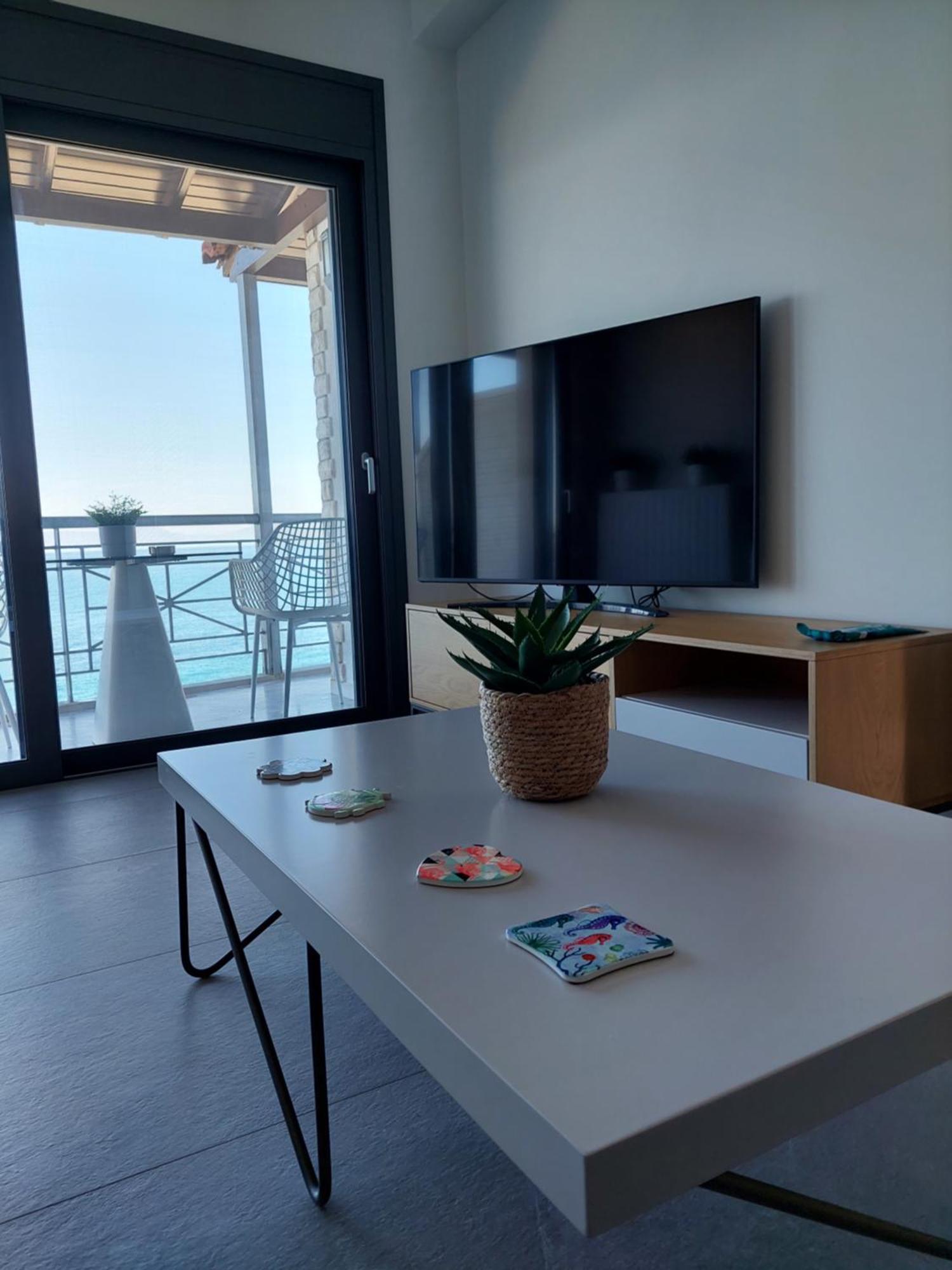 Christellie Luxury Apartment Kiaton Exterior photo